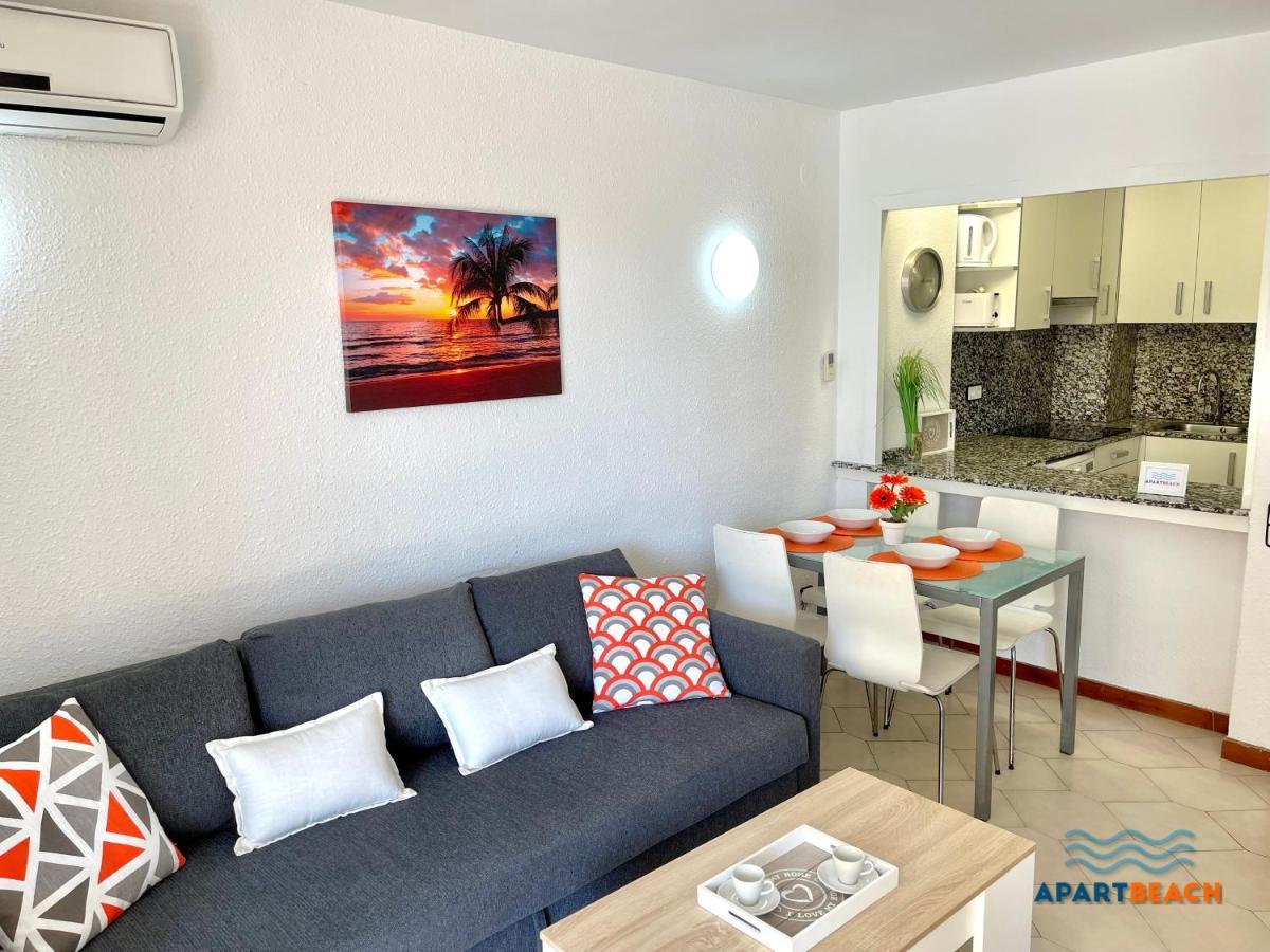 Apartbeach Novelty Climatizado Y Vistas Playa Salou Bagian luar foto