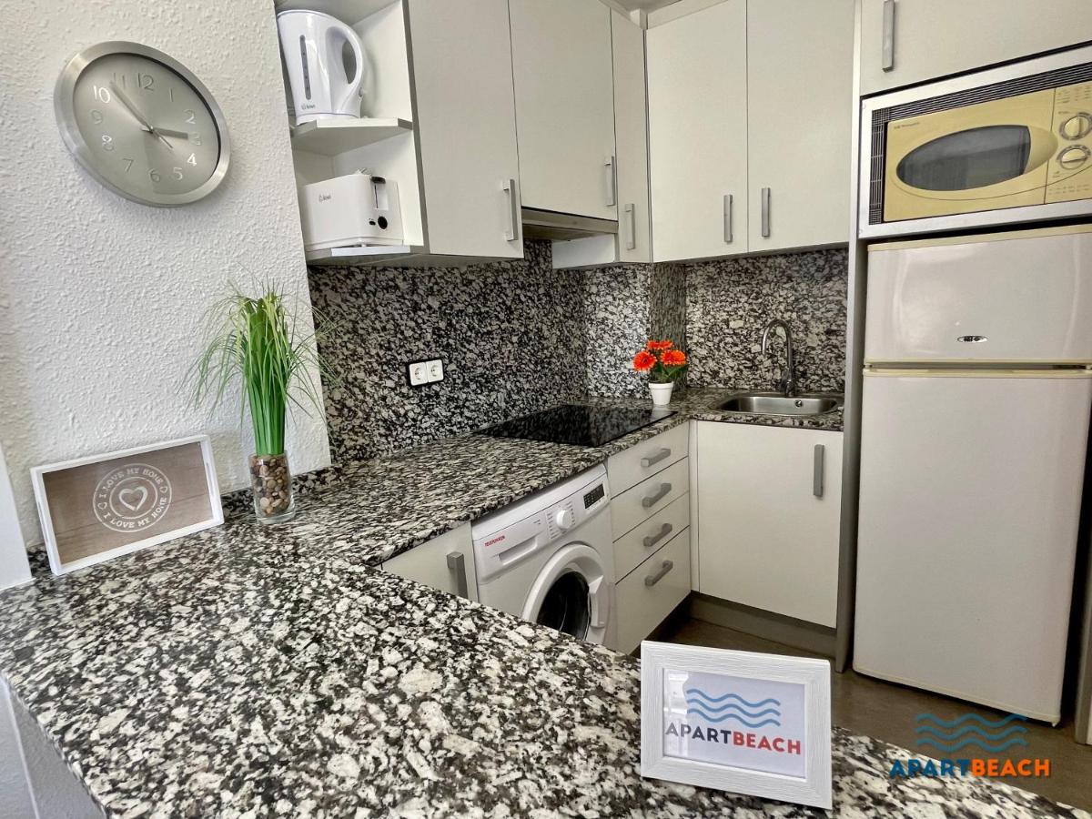 Apartbeach Novelty Climatizado Y Vistas Playa Salou Bagian luar foto