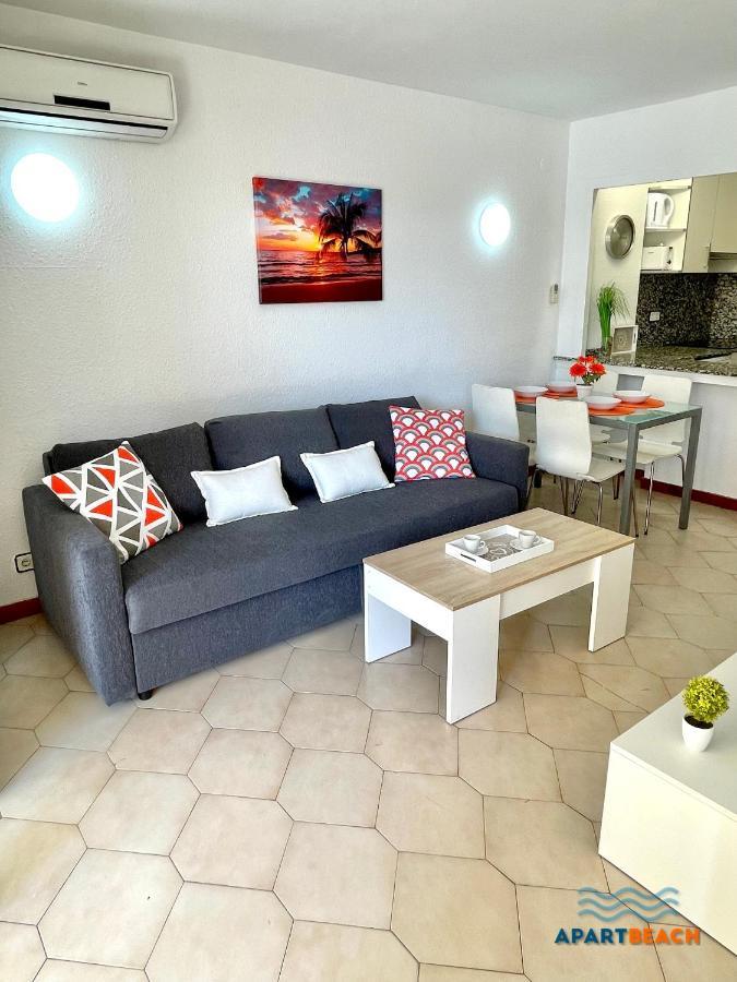 Apartbeach Novelty Climatizado Y Vistas Playa Salou Bagian luar foto