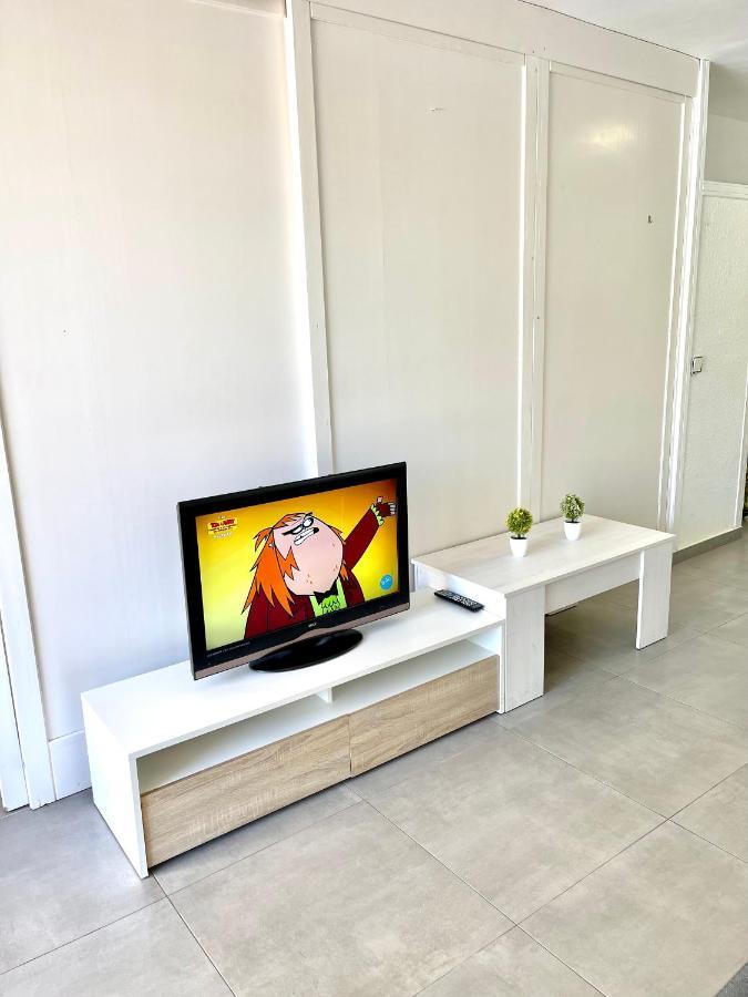 Apartbeach Novelty Climatizado Y Vistas Playa Salou Bagian luar foto