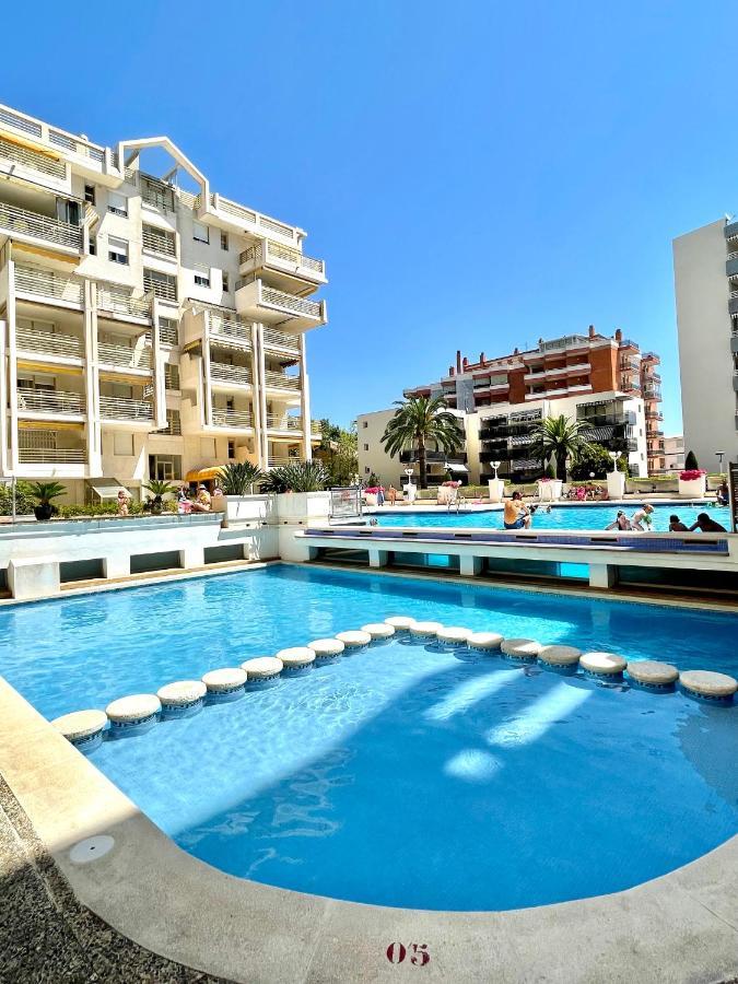 Apartbeach Novelty Climatizado Y Vistas Playa Salou Bagian luar foto