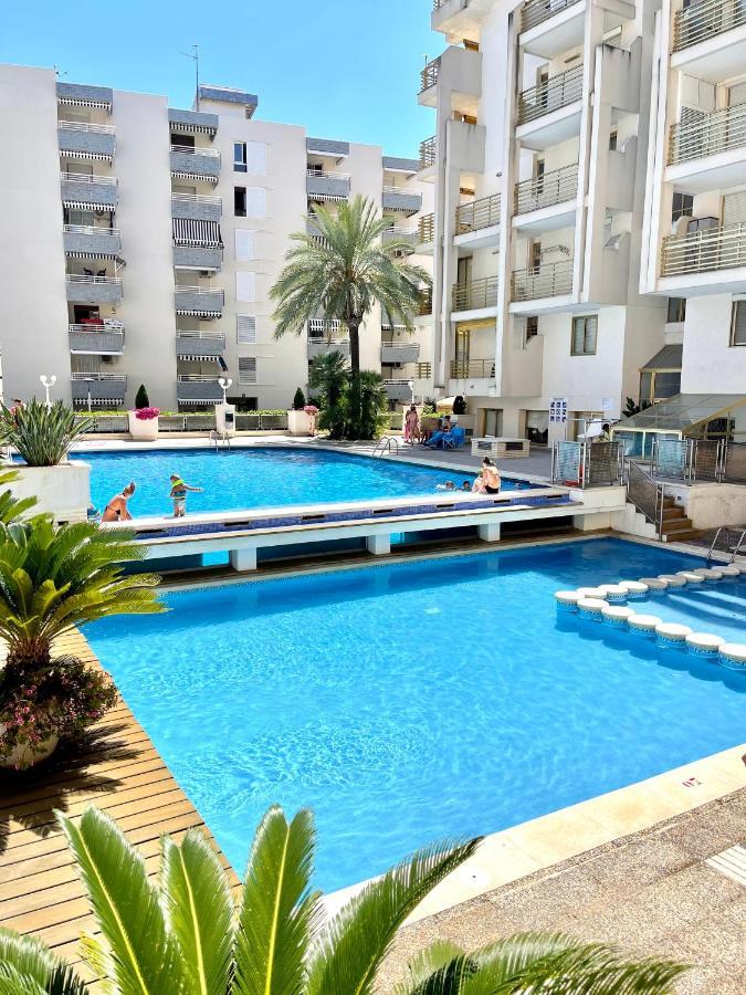 Apartbeach Novelty Climatizado Y Vistas Playa Salou Bagian luar foto