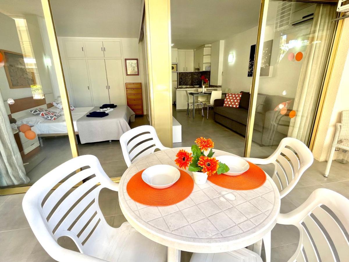 Apartbeach Novelty Climatizado Y Vistas Playa Salou Bagian luar foto